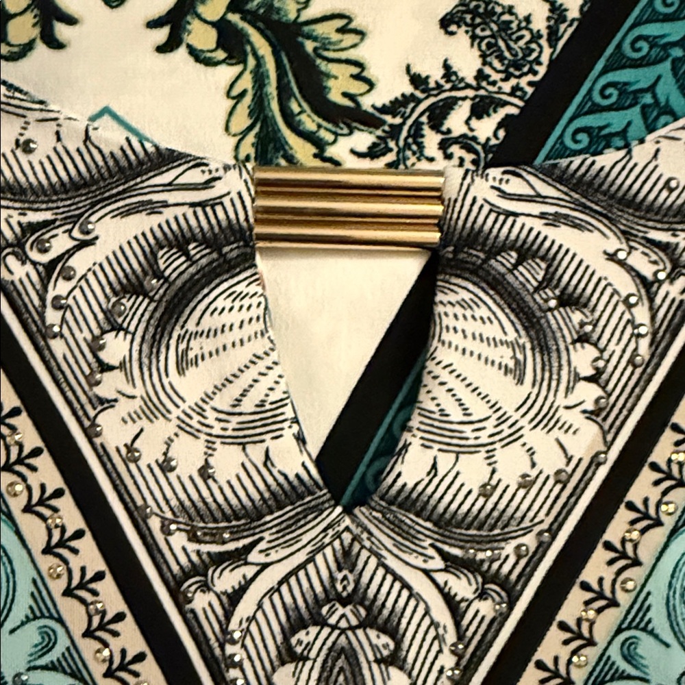 JM Collection Patterned Blouse - Picture 3 of 6